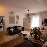 Superb Apartment In Paris